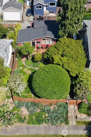 3052 38th Avenue SW Seattle WA 98136