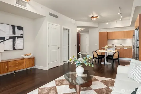 1920 4th Avenue Seattle WA 98101