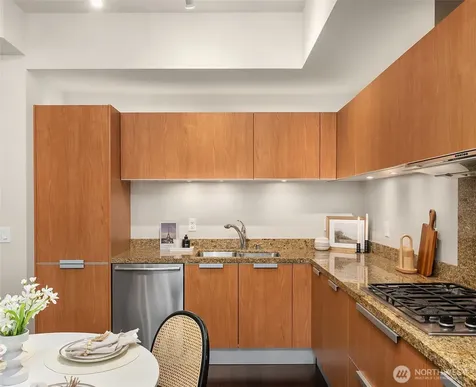 1920 4th Avenue Seattle WA 98101