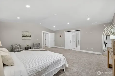 15008 75th Avenue NE Kenmore WA 98028