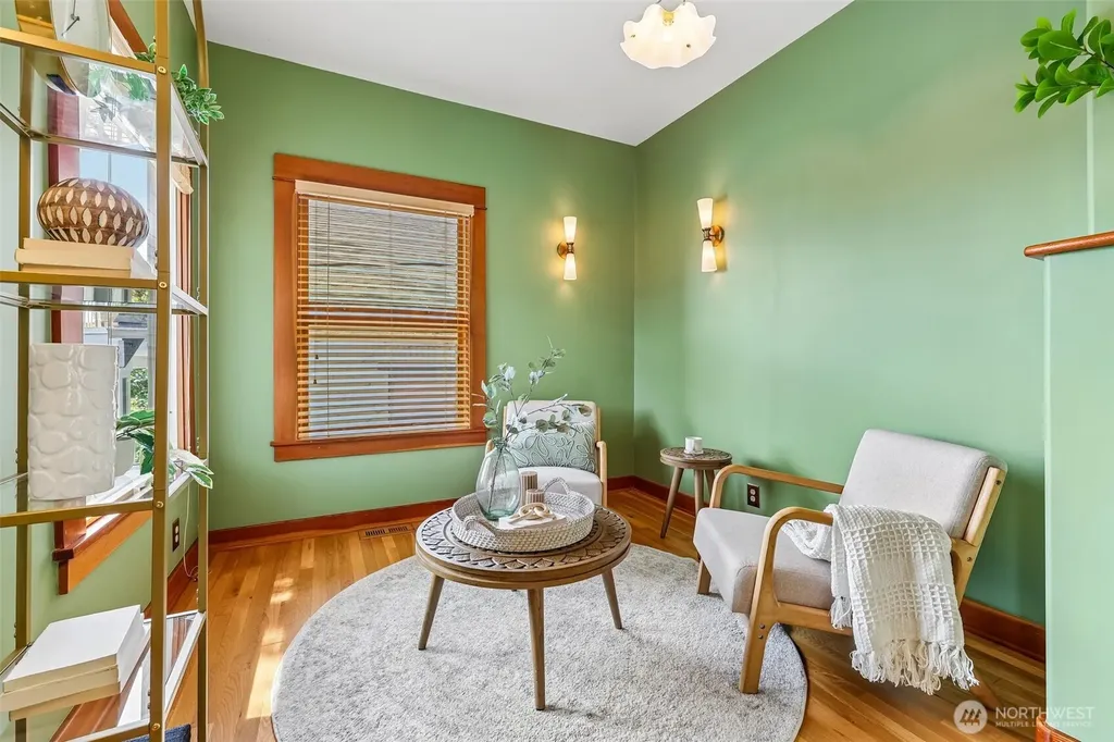 1514 NE 70th Street Seattle WA 98115