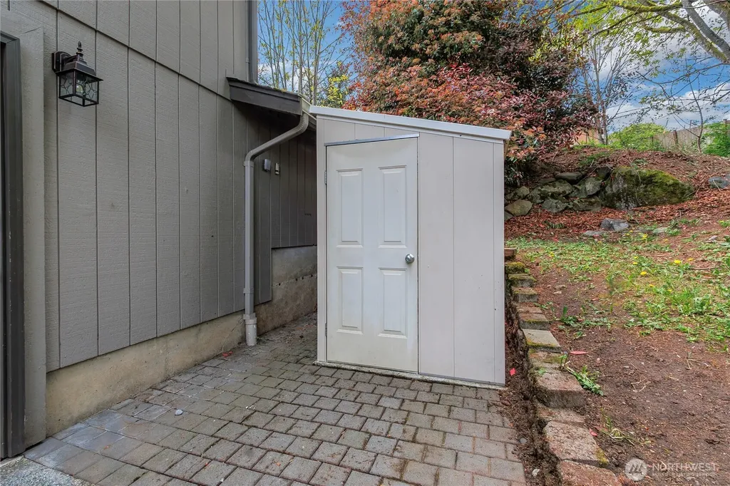 800 19th Avenue SE Puyallup WA 98372