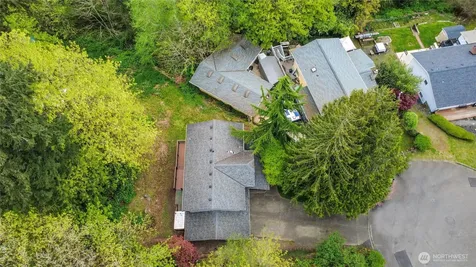 800 19th Avenue SE Puyallup WA 98372