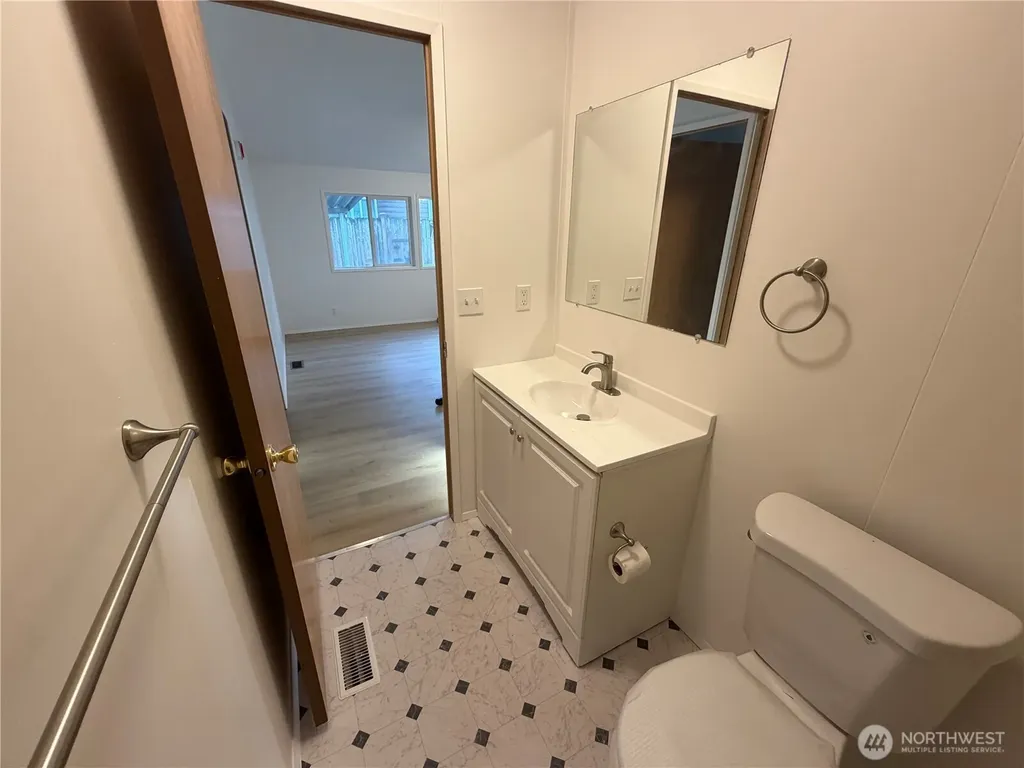 11901 55th Avenue NE Marysville WA 98271