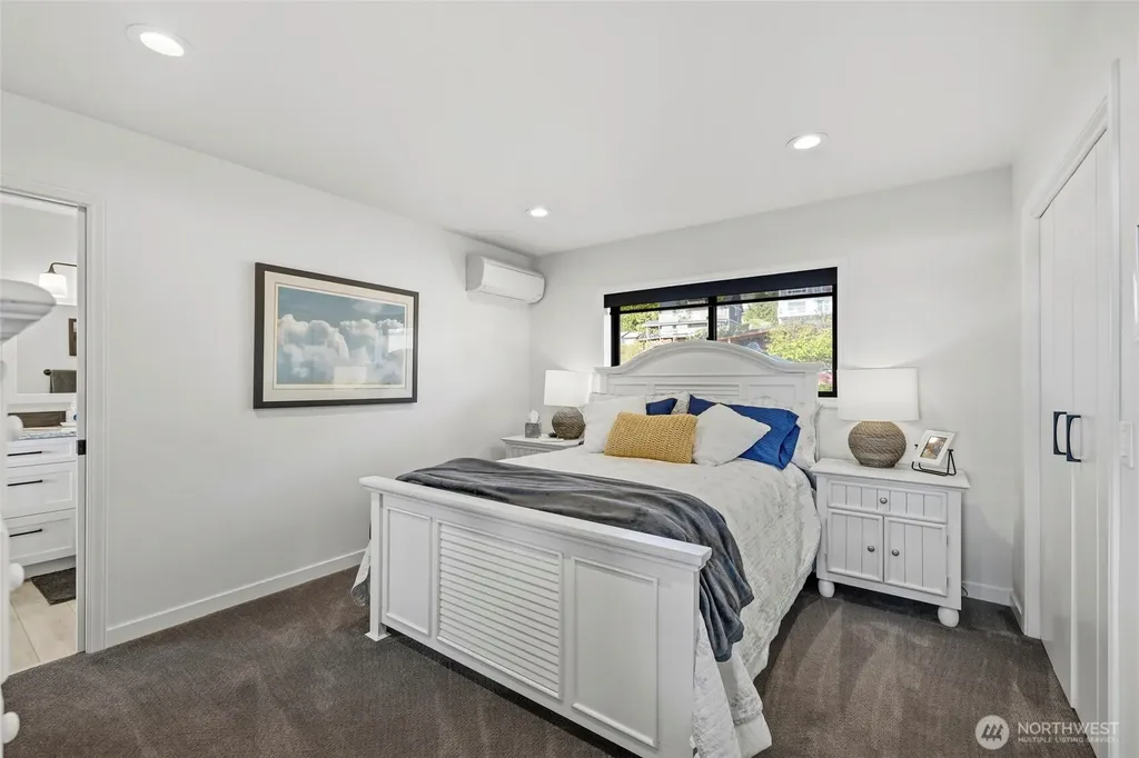 8177 Cultus Drive Clinton WA 98236