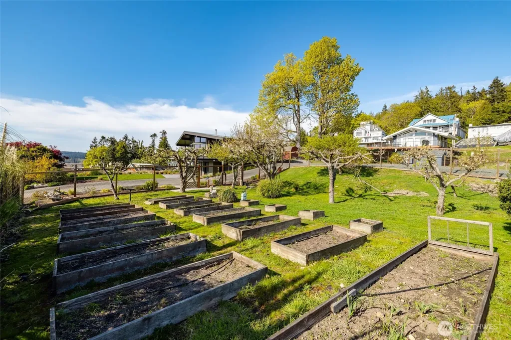 8177 Cultus Drive Clinton WA 98236
