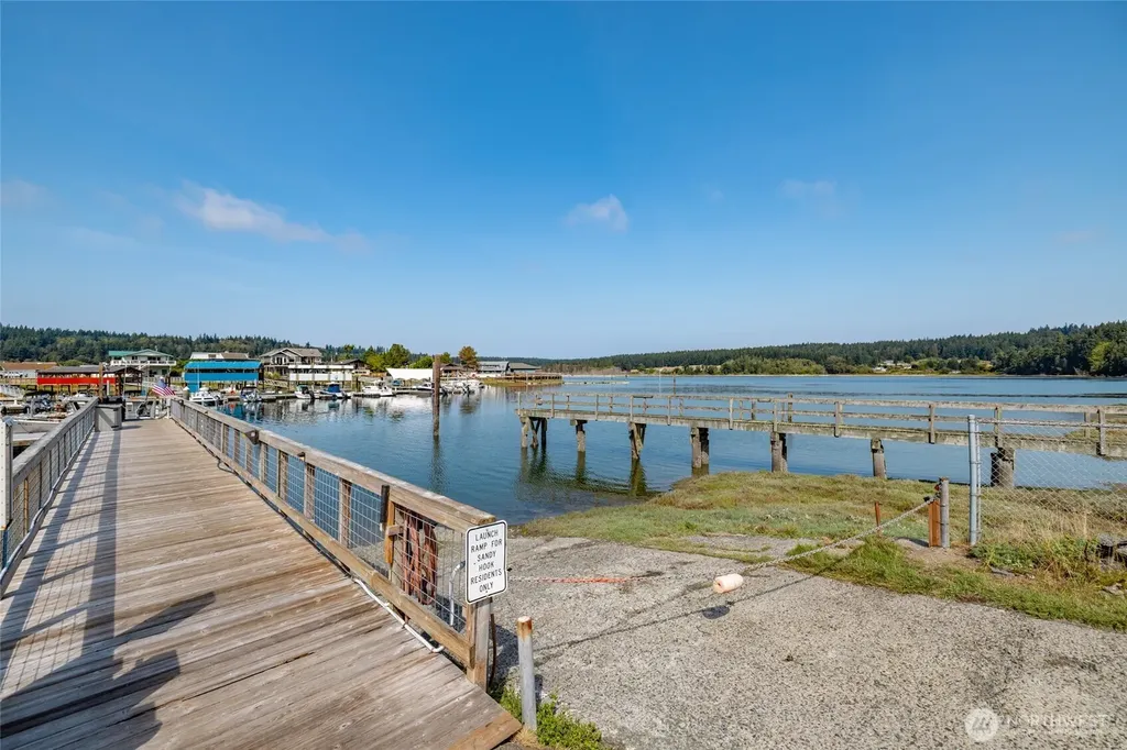 8177 Cultus Drive Clinton WA 98236