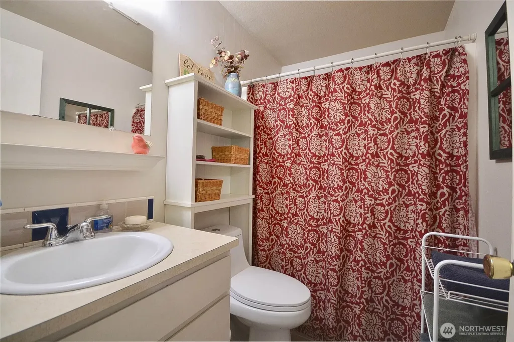 6115 Waldon Drive SE Olympia WA 98513