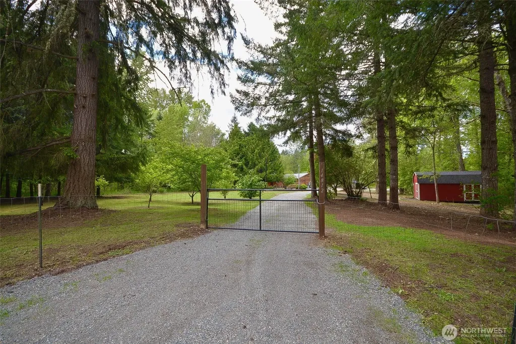 14812 Fox Hill Road SE Yelm WA 98597
