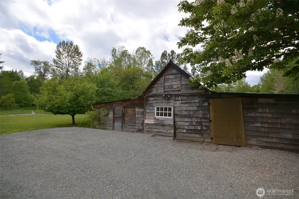 14812 Fox Hill Road SE Yelm WA 98597