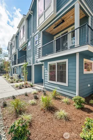 14424 Madison Way Lynnwood WA 98087