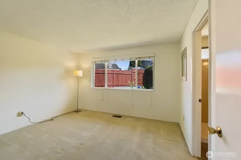 12733 SE 167th Street Renton WA 98058