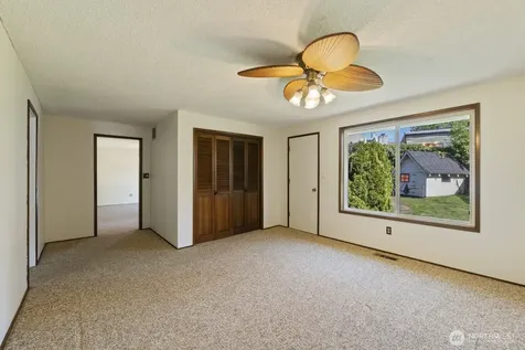 12733 SE 167th Street Renton WA 98058