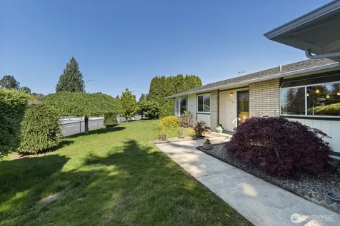 12733 SE 167th Street Renton WA 98058