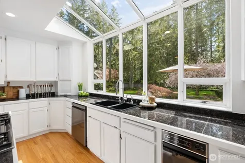 14239 194th Avenue NE Woodinville WA 98077
