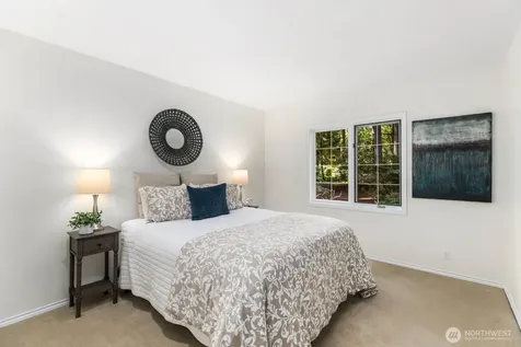 14239 194th Avenue NE Woodinville WA 98077