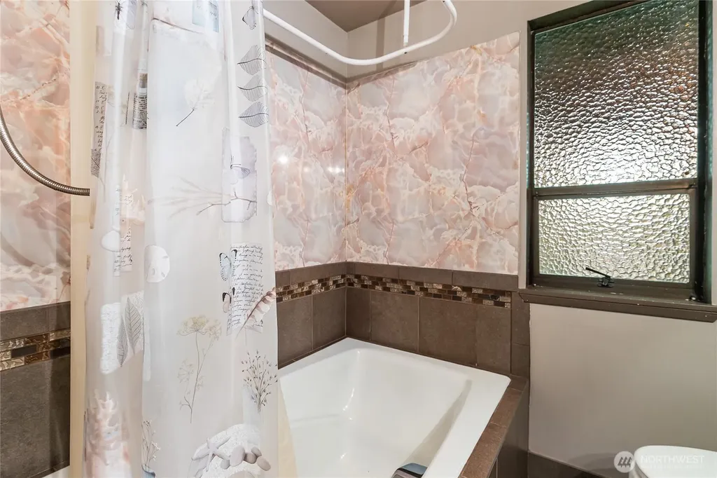 4777 Guide Meridian Bellingham WA 98226
