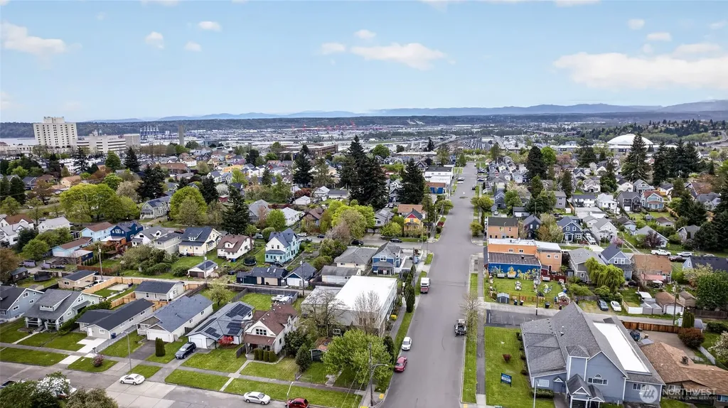1315 S 23rd Street Tacoma WA 98405