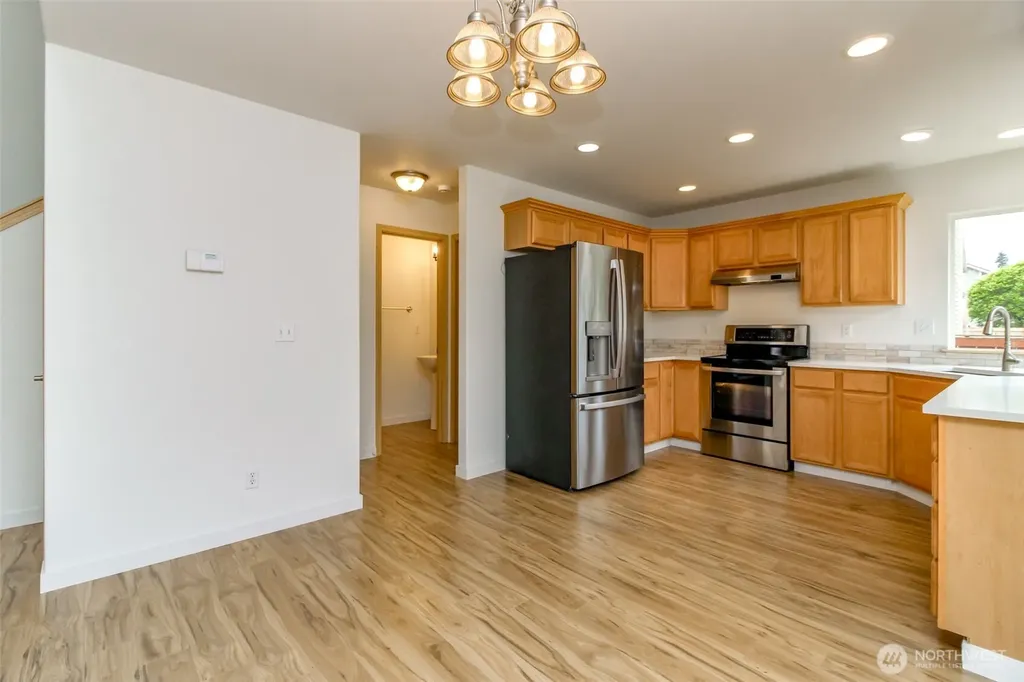 14810 68th Ave E Puyallup WA 98375