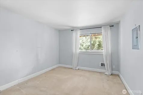 300 N 130th Street Seattle WA 98133