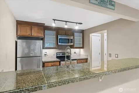 300 N 130th Street Seattle WA 98133