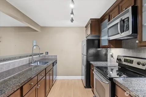 300 N 130th Street Seattle WA 98133