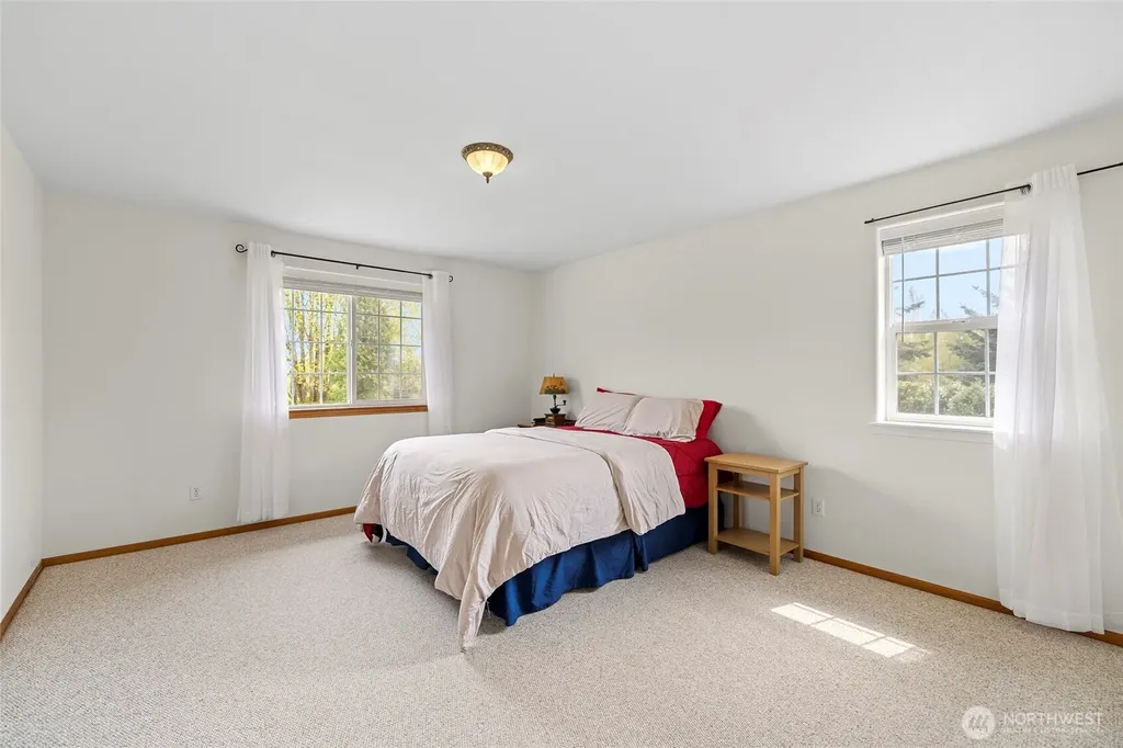 7037 Yukon Way Ferndale WA 98248