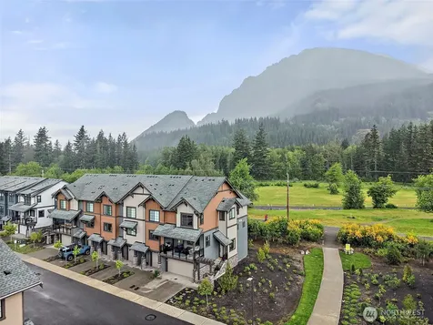 1890 SE 12th Street North Bend WA 98045