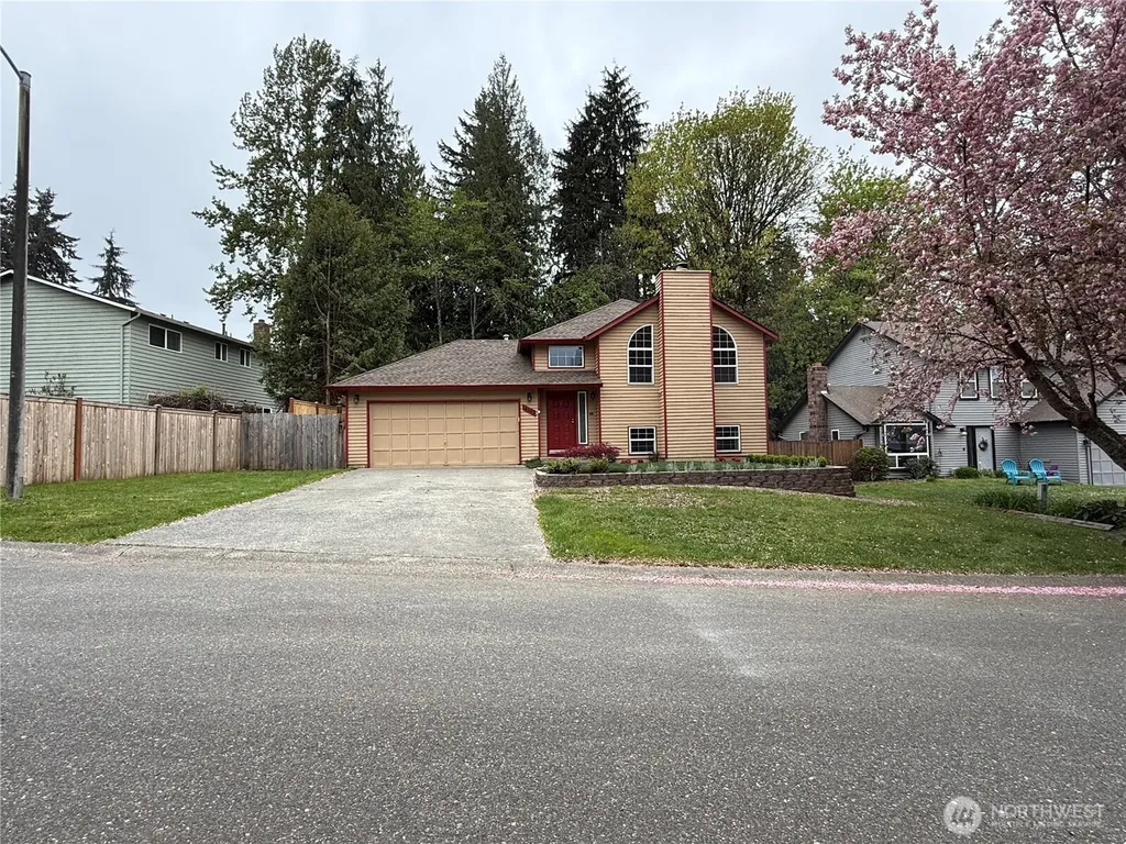 14102 62nd Avenue SE Everett WA 98208