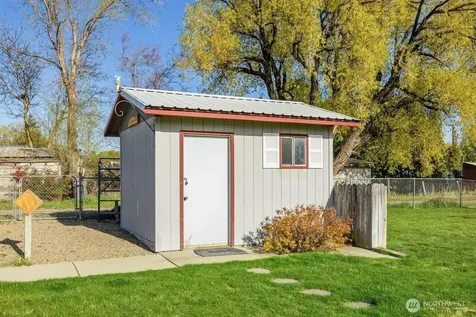 204 N Mason Street Kittitas WA 98934