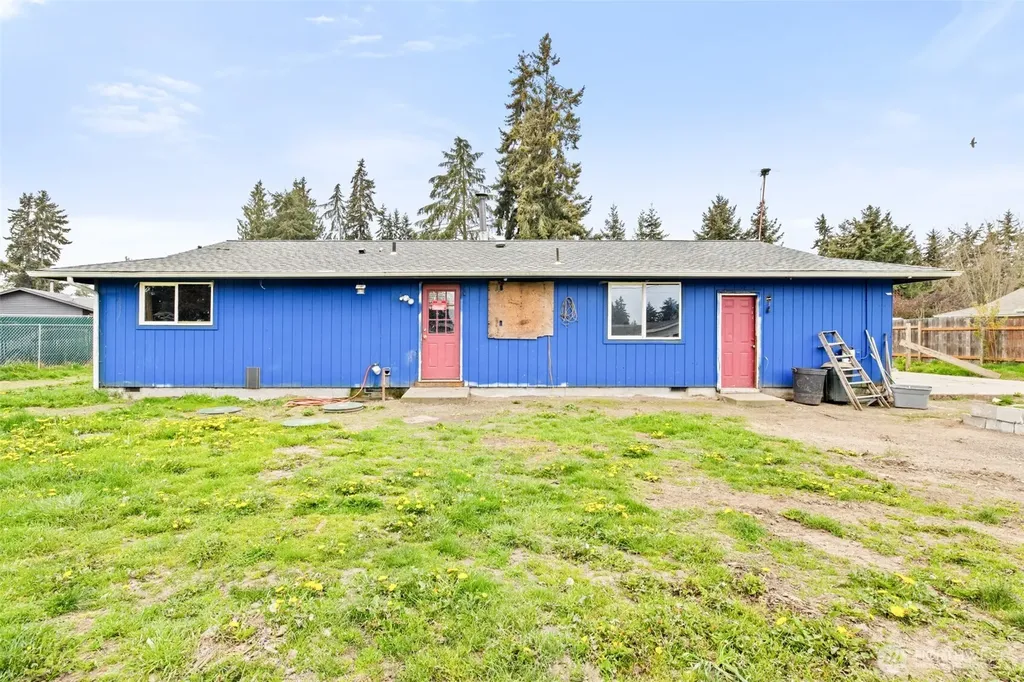 31 Sunrise Place Port Angeles WA 98362