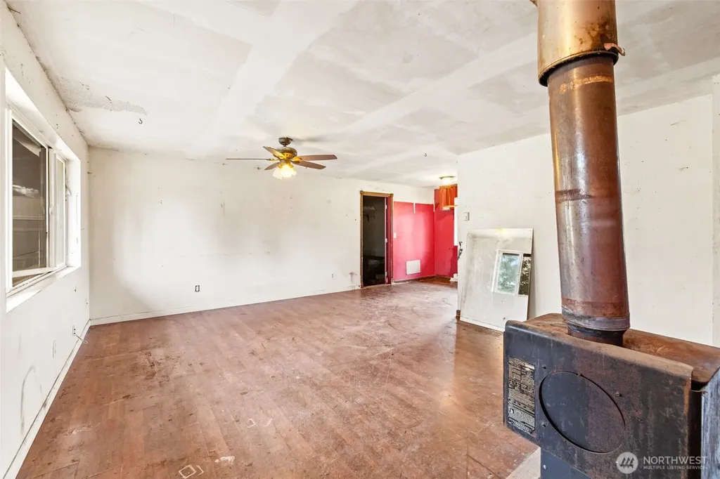 31 Sunrise Place Port Angeles WA 98362