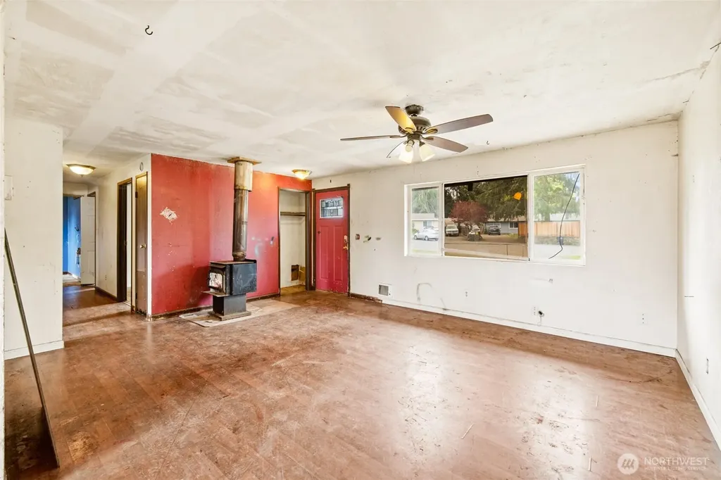 31 Sunrise Place Port Angeles WA 98362