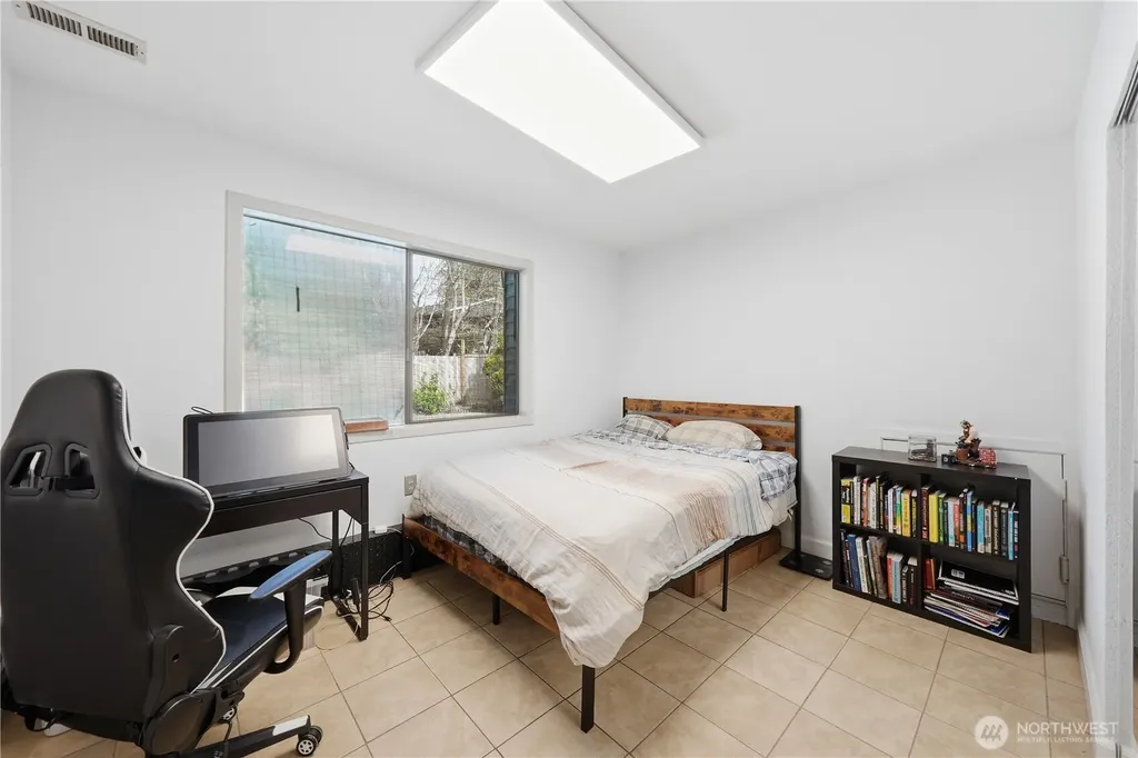 10430 34th Drive SE Everett WA 98208