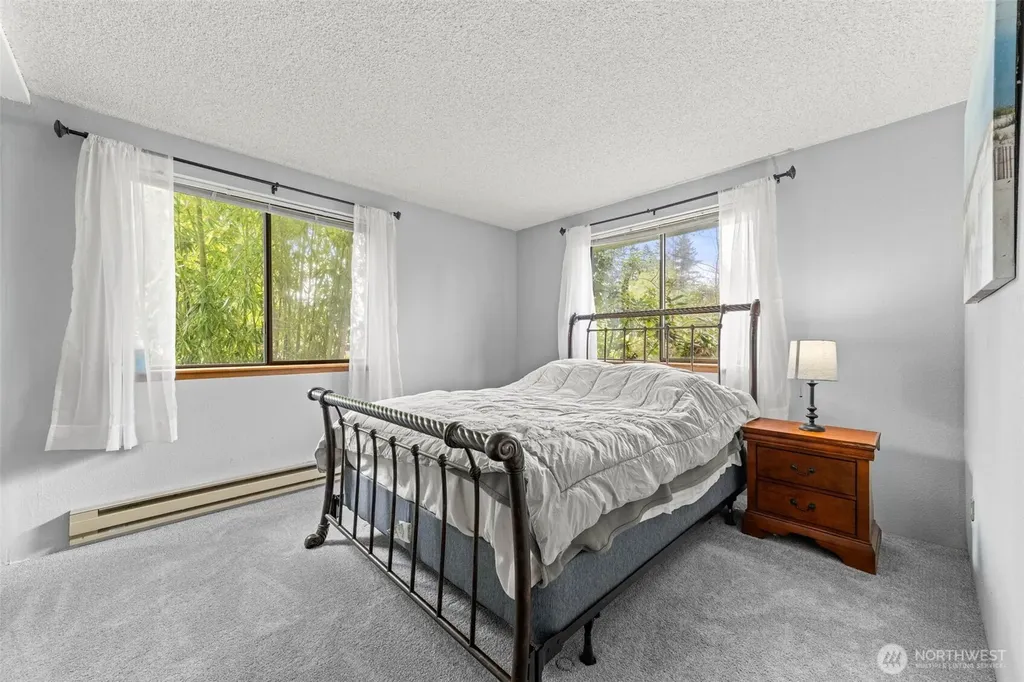 10023 Whitecap Drive NW Olympia WA 98502