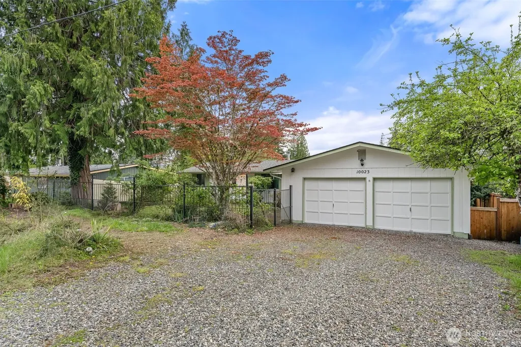 10023 Whitecap Drive NW Olympia WA 98502