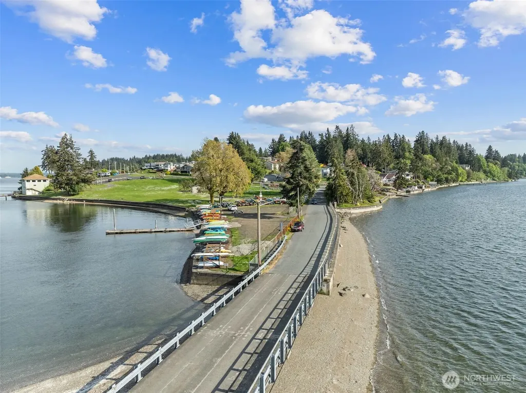 10023 Whitecap Drive NW Olympia WA 98502
