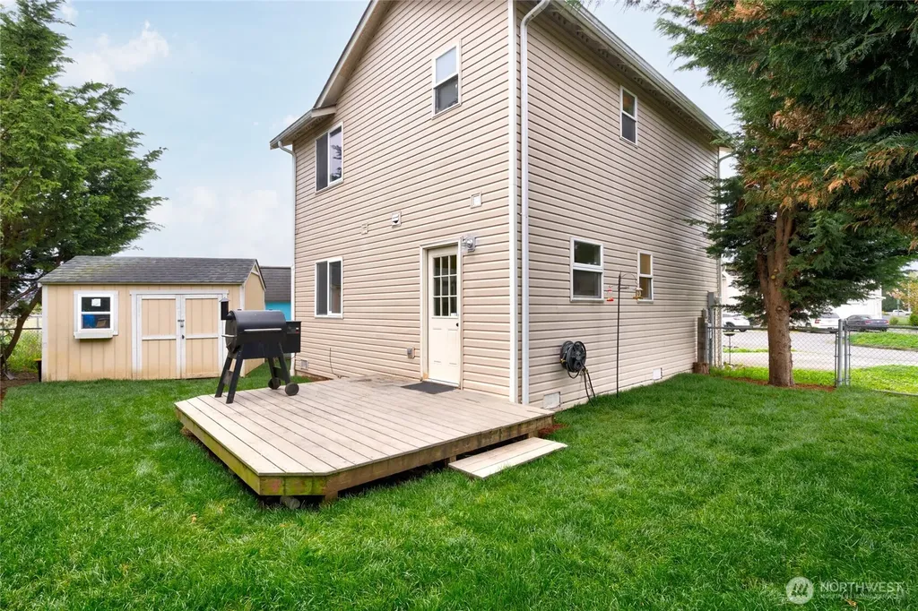 1814 N 30th Street Mount Vernon WA 98273
