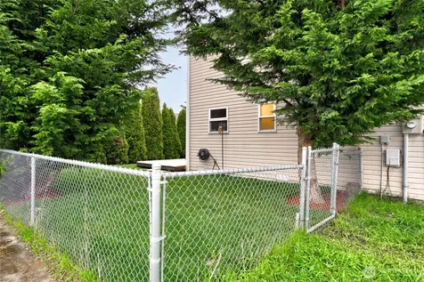 1814 N 30th Street Mount Vernon WA 98273