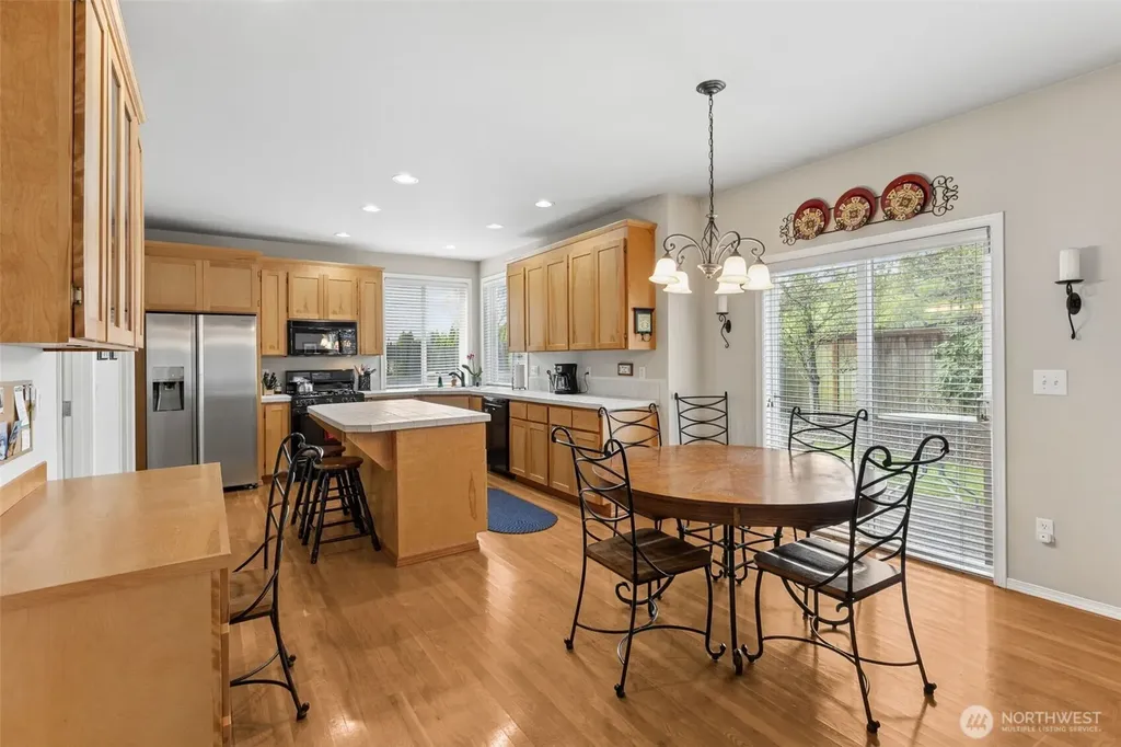 18122 92nd Avenue E Puyallup WA 98375