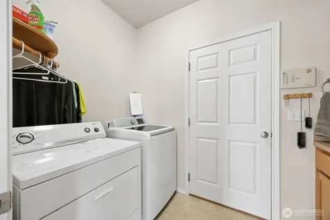 18122 92nd Avenue E Puyallup WA 98375