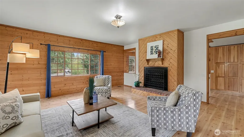 11329 Newcastle Way Newcastle WA 98056