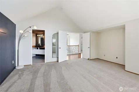 21049 103rd Ave SE Kent WA 98031