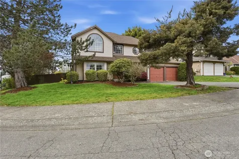 21049 103rd Ave SE Kent WA 98031