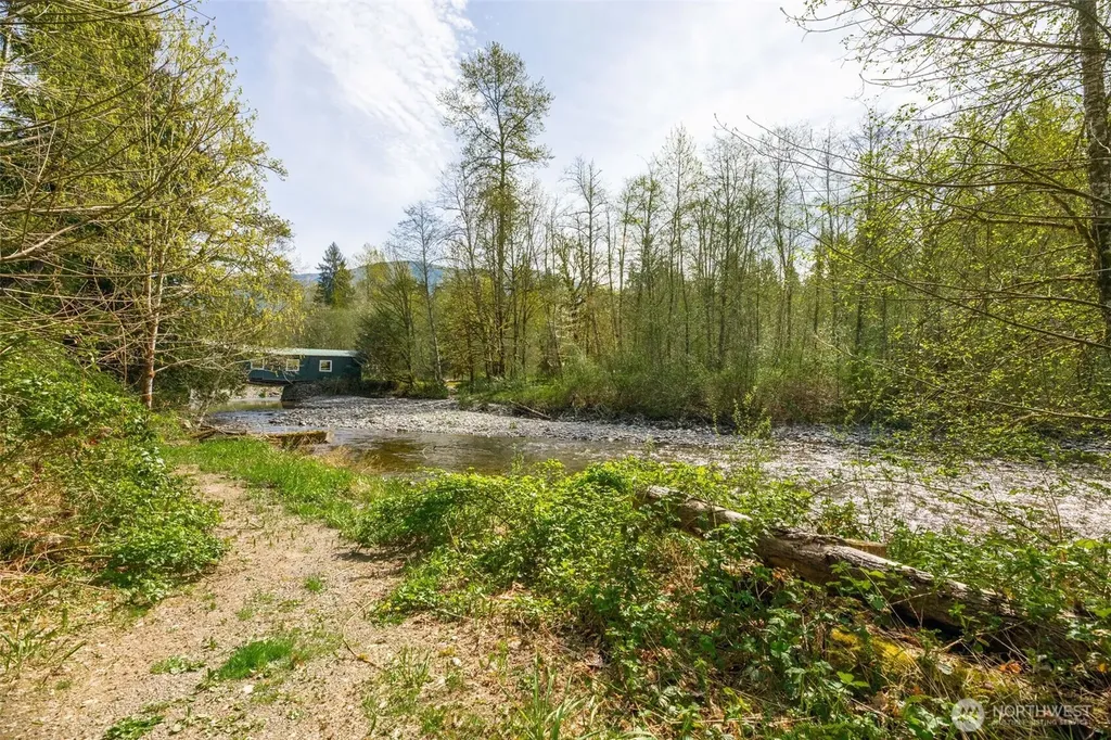 19410 Jim Creek Road Arlington WA 98223
