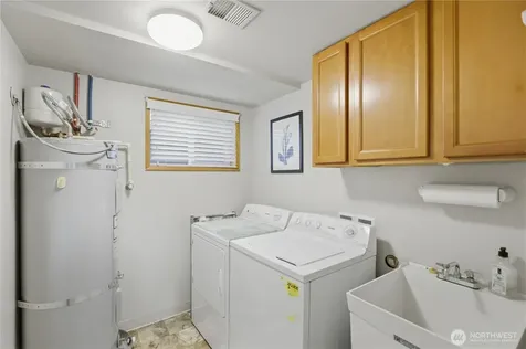 1273 S Jackson Avenue Tacoma WA 98465