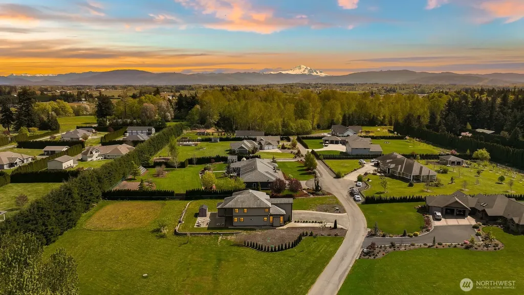 1072 W 55th Terrace Bellingham WA 98226