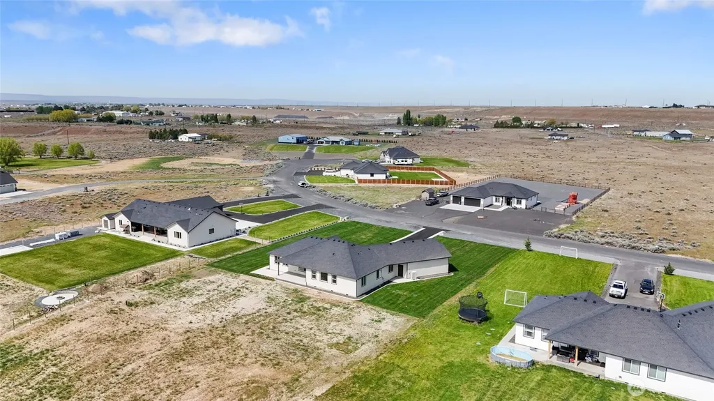 5093 Road 7.3 NE Moses Lake WA 98837