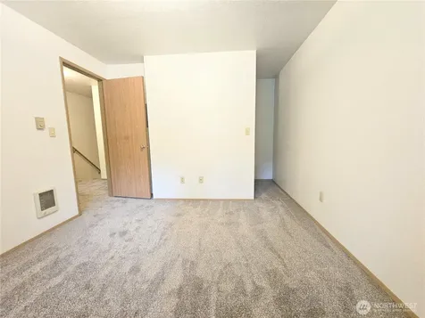 5517 E 99th St Court Puyallup WA 98373
