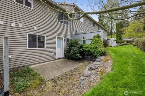 5517 E 99th St Court Puyallup WA 98373